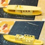 Zum Schluss kommen wir noch zu einem schönen Highlight. Diesen gelben Rohling hat Gaston in fünf Tagen Arbeit zu einem Glasbodenboot umgebaut.